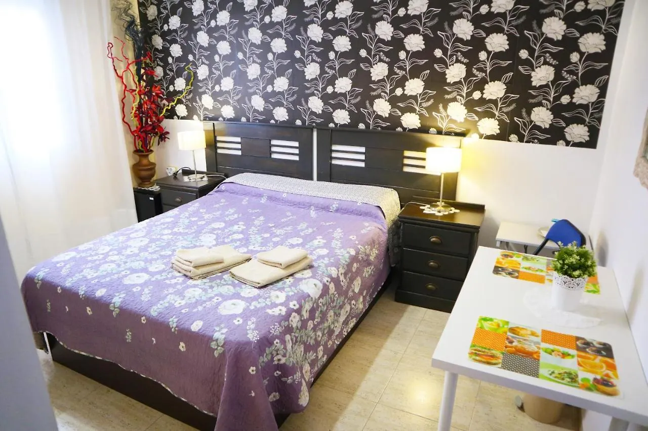 Guest house Happy Room Granadilla De Abona Spain
