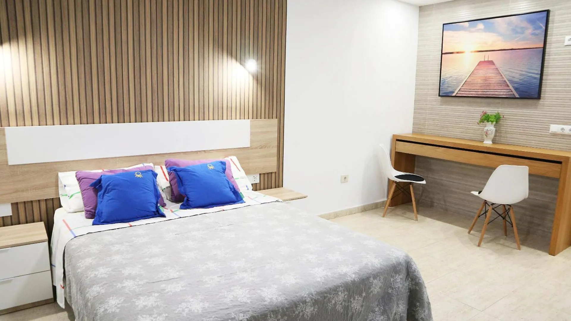 Guest house Happy Room Granadilla De Abona Spain