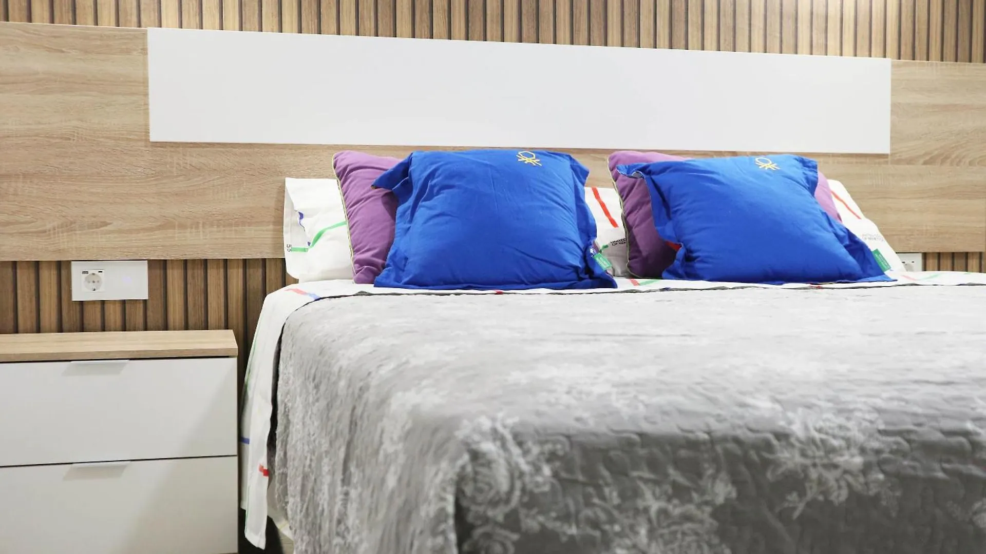 Happy Room Granadilla De Abona 0*,  Spain